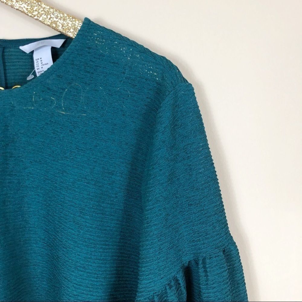 H&M Green Cropped Blouse - Picture 2 of 5